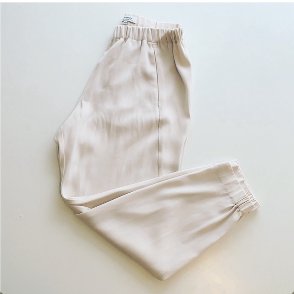 Babaton Dexter Pant | Aritzia - Picture 3 of 7